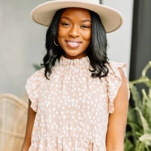 Ruthie Grace Entro Blouse Taupe